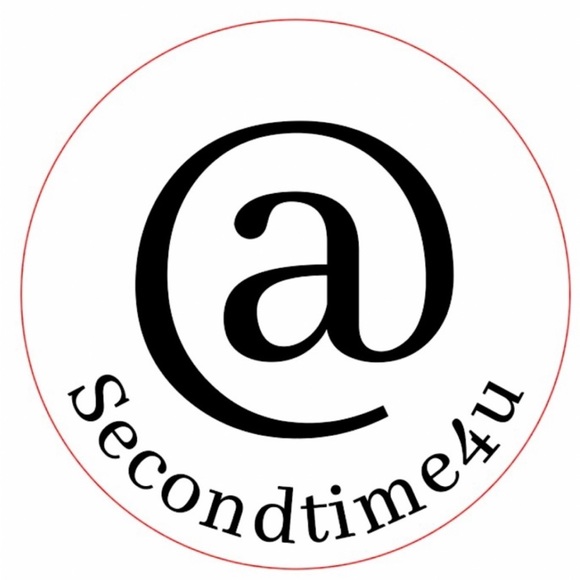 Nike athletic shorts. Start your workouts now to be sumner ready! - Picture 2 of 2